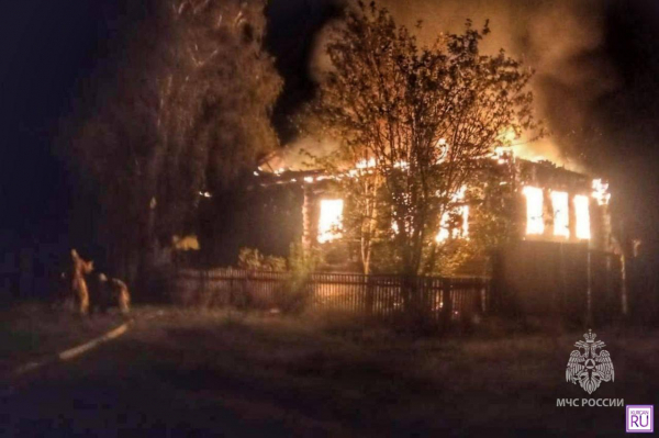 В Курганской области в пожаре погиб человек В Курганской области в пожаре погиб человек