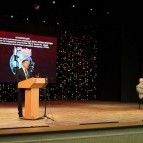 
											Губернатор Вадим Шумков: &laquo;Вся деятельность общеобразовательных учреждений и учреждений дополнительного образования должна быть подчинена единым целям патриотического воспитания&raquo;									