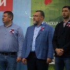 Губернатор Вадим Шумков поздравил курганцев с Днем государственного флага
Губернатор Вадим Шумков поздравил курганцев с Днем государственного флага