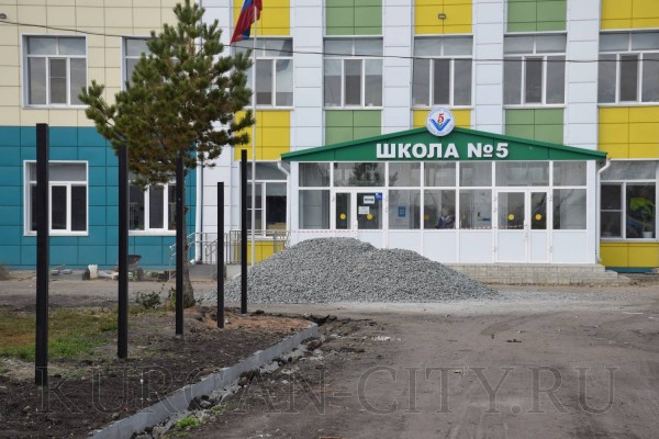 В Кургане велодорожка на Тюнина обретает новый вид