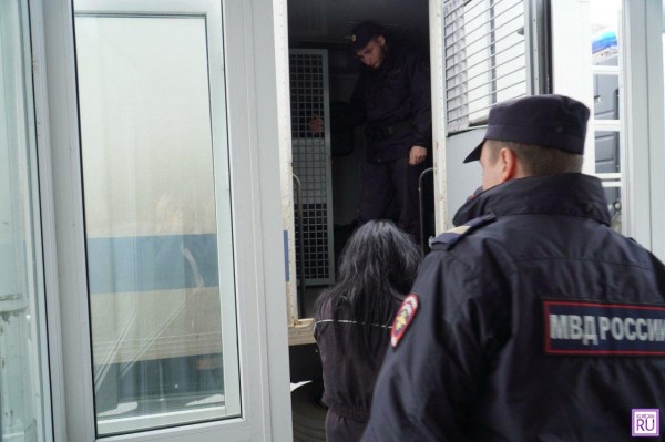 ​16-летнюю жительницу Кургана задержали с крупной партией наркотиков