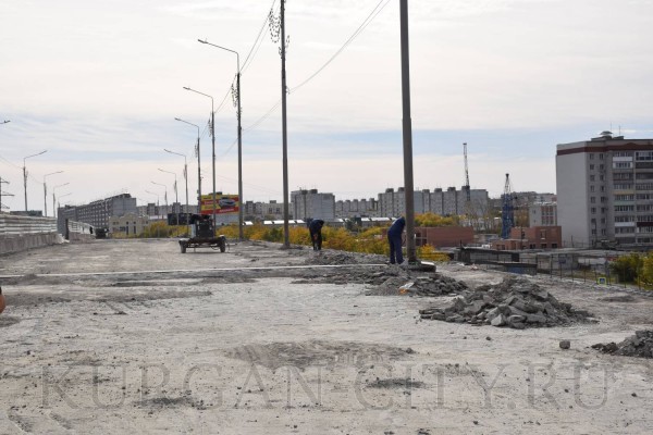 В Кургане велодорожка на Тюнина обретает новый вид