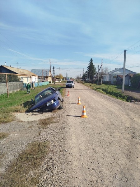 В Зауралье в ДТП с несовершеннолетним водителем пострадали четверо человек