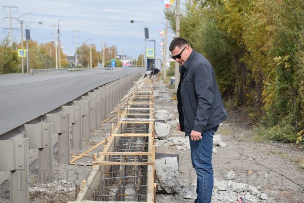В Кургане велодорожка на Тюнина обретает новый вид