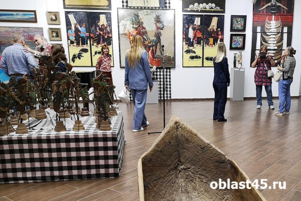 &laquo;Ожерелье экватора&raquo;: яркие краски Индонезии в Кургане