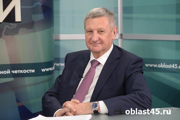 Курганский сенатор Муратов вновь стал одним из самых цитируемых в СМИ политиков