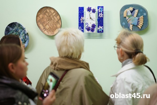 «Четыре творческих стихии»: в Кургане открылась выставка мастеров «Четыре творческих стихии»: в Кургане открылась выставка мастеров