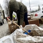 
											Журналисты и представители общественных организаций приняли участие в высадке деревьев в Кургане									