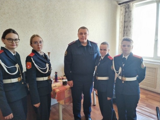 В преддверии Дня криминалистики в следственном управлении состоялось мероприятие, организованное для кадетов общеобразовательной школы №40 города Кургана
