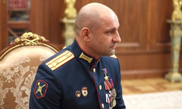 &laquo;Я солдат&raquo;. Новый уральский полпред Жога встретился с президентом Путиным