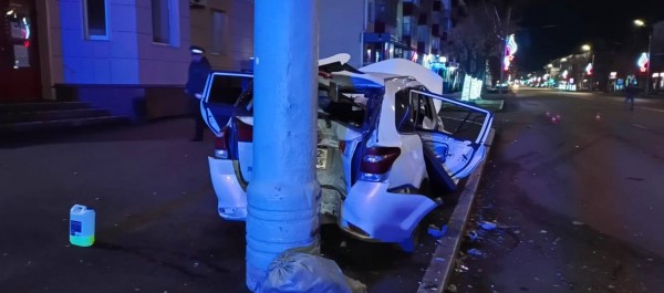 Все не пристегнуты - все в больнице: в ДТП в центре Кургана пострадали четверо Все не пристегнуты - все в больнице: в ДТП в центре Кургана пострадали четверо