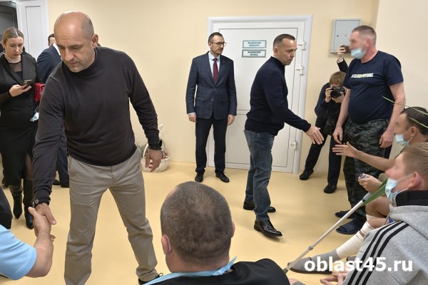 Жога в Кургане: поддержка оборонки и здравоохранения - в приоритете Жога в Кургане: поддержка оборонки и здравоохранения - в приоритете