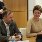 
											Курганское экономическое чудо и дополнительные ресурсы для дальнейшего развития региона губернатор Вадим Шумков обсудил с ведущими экспертами-политологами									