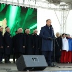 В Кургане в День народного единства прошел патриотический фестиваль «Я хочу жить в России»
В Кургане в День народного единства прошел патриотический фестиваль «Я хочу жить в России»