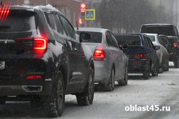 Трасса «Иртыш» в Зауралье остаётся закрыта для движения на нескольких участках Трасса «Иртыш» в Зауралье остаётся закрыта для движения на нескольких участках