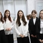 
											Школьники из Петуховского и Частоозерского округов посетили областной центр в рамках образовательного тура &laquo;Курган &ndash; возможности роста&raquo;									