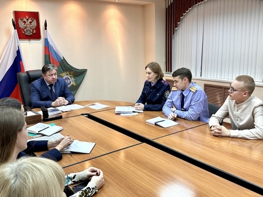 В следственном управлении состоялось совместное заседание Совета молодых следователей и Женского совета В следственном управлении состоялось совместное заседание Совета молодых следователей и Женского совета