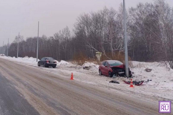 В Зауралье за сутки произошло пять ДТП В Зауралье за сутки произошло пять ДТП