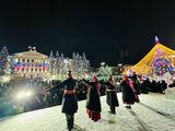 
											Крещенские купания, музыкальные и спортивные программы, выступление ансамбля &laquo;Цветень&raquo; на центральной площади Кургана а также другие мероприятия на выходные дни									