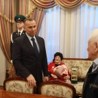 Накануне Дня защитника Отечества губернатор Вадим Шумков вручил ветеранам Курганской области медали «80 лет Победы в Великой Отечественной войне 1941-1945 гг.»
Накануне Дня защитника Отечества губернатор Вадим Шумков вручил ветеранам Курганской области медали «80 лет Победы в Великой Отечественной войне 1941-1945 гг.»