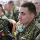Накануне Дня защитника Отечества губернатор Вадим Шумков вручил ветеранам Курганской области медали «80 лет Победы в Великой Отечественной войне 1941-1945 гг.»
Накануне Дня защитника Отечества губернатор Вадим Шумков вручил ветеранам Курганской области медали «80 лет Победы в Великой Отечественной войне 1941-1945 гг.»
