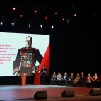 Накануне Дня защитника Отечества губернатор Вадим Шумков вручил ветеранам Курганской области медали «80 лет Победы в Великой Отечественной войне 1941-1945 гг.»
Накануне Дня защитника Отечества губернатор Вадим Шумков вручил ветеранам Курганской области медали «80 лет Победы в Великой Отечественной войне 1941-1945 гг.»