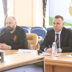 
											Губернатор Вадим Шумков обсудил с региональным отделением Народного фронта вопросы поддержки и социализации бойцов спецоперации									