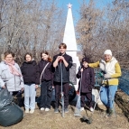 В Курганской области активно идут субботники по наведению порядка в городах и селах
В Курганской области активно идут субботники по наведению порядка в городах и селах
