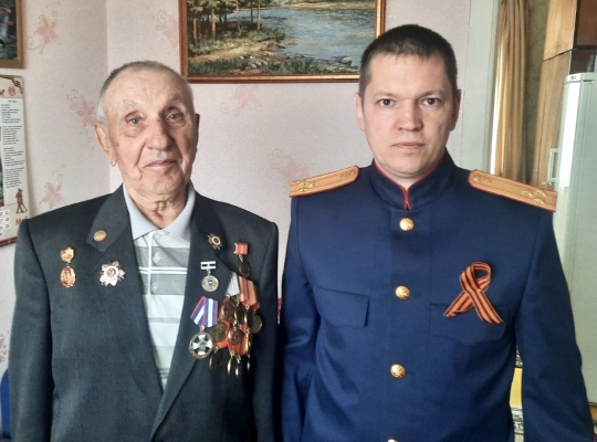 Сотрудники следственного управления поздравили с юбилеем Победы участников войны и тружеников тыла Сотрудники следственного управления поздравили с юбилеем Победы участников войны и тружеников тыла