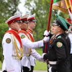 
											Губернатор Вадим Шумков поздравил выпускников Курганской области с последним звонком									
