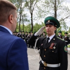 
											Губернатор Вадим Шумков поздравил выпускников Курганской области с последним звонком									