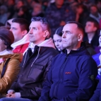 Губернатор Вадим Шумков поздравил собравшихся на празднике на Троицкой площади с Днем Весны и Труда
Губернатор Вадим Шумков поздравил собравшихся на празднике на Троицкой площади с Днем Весны и Труда