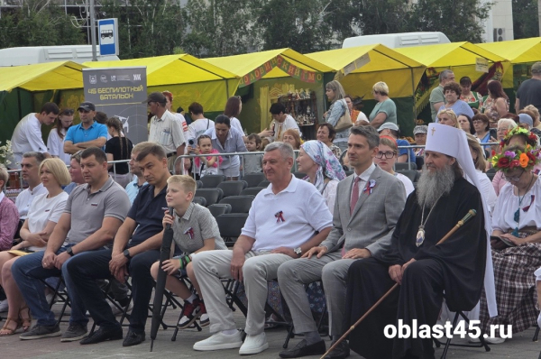 Фестиваль славянской и казачьей культуры «Русское поле» в прямом эфире «Область 45» Фестиваль славянской и казачьей культуры «Русское поле» в прямом эфире «Область 45»