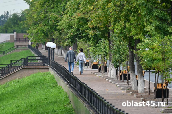 Власти Кургана объяснили, зачем меняют плитку на набережной