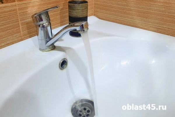 Коммунальщики Кургана возвращают горячую воду в Энергетики, Западный и на бульвар Солнечный Коммунальщики Кургана возвращают горячую воду в Энергетики, Западный и на бульвар Солнечный
