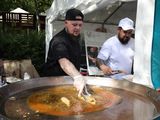 
											Вкуснейшая рыба, знаменитый шеф-повар и космические консервы: в Кургане проходит &laquo;День сырка&raquo;									