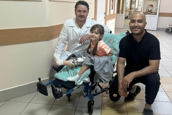 Курганские врачи спасли бедренную кость 4-летней пациентки 