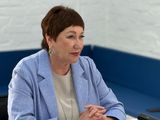 
											Сенатор Елена Перминова накануне учебного года пообщалась с будущими первоклассниками и ребятами, кто стоит на пороге взрослой жизни									