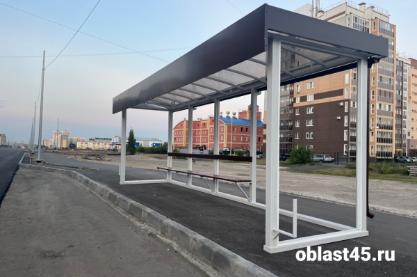Новые автобусные остановки появились на Фарафонова в Кургане Новые автобусные остановки появились на Фарафонова в Кургане
