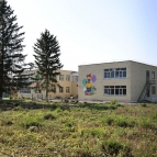 
											В селе Каширино Кетовского округа отремонтируют еще одно здание школы, где планируют открыть агроклассы, и благоустроят территорию образовательного учреждения									