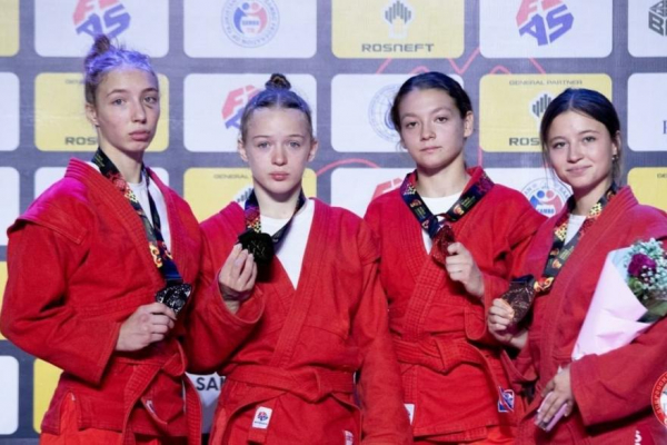 Зауральские спортсмены стали призёрами Кубка мира по самбо Зауральские спортсмены стали призёрами Кубка мира по самбо