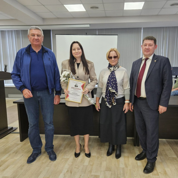 «Курганприбор» наградил лучших сотрудников почётной премией «Курганприбор» наградил лучших сотрудников почётной премией
