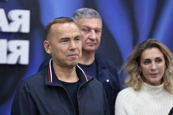 Триумф Муратова: каков вес сенаторской работы и как завоевать сердце избирателя? Триумф Муратова: каков вес сенаторской работы и как завоевать сердце избирателя?