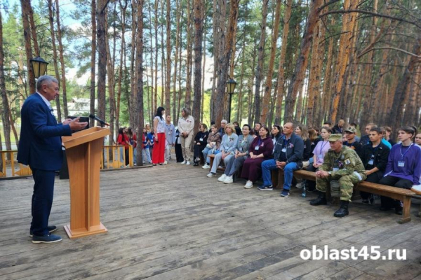 Триумф Муратова: каков вес сенаторской работы и как завоевать сердце избирателя? Триумф Муратова: каков вес сенаторской работы и как завоевать сердце избирателя?