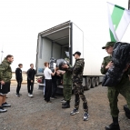 Курганская область отправила на передовую очередной крупный гуманитарный груз для участников СВО
Курганская область отправила на передовую очередной крупный гуманитарный груз для участников СВО