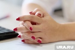 В курганском лицее, где дети жаловались на тараканов, назначили нового директора из Коми В курганском лицее, где дети жаловались на тараканов, назначили нового директора из Коми