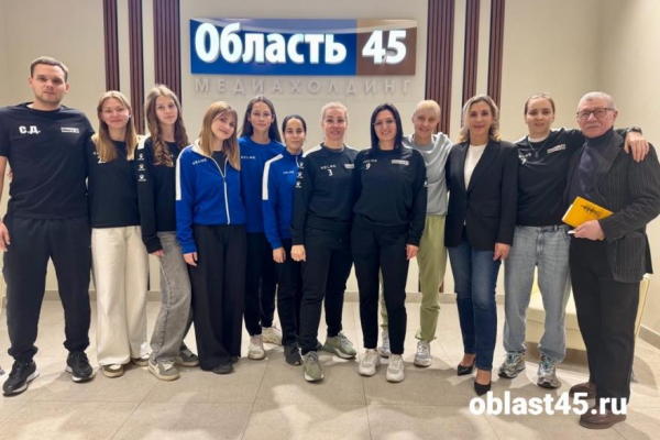 Курганские футболистки познакомились с работой медиахолдинга &laquo;Область 45&raquo;