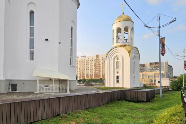 В Кургане для красоты теплосети прячут в декоративные короба В Кургане для красоты теплосети прячут в декоративные короба