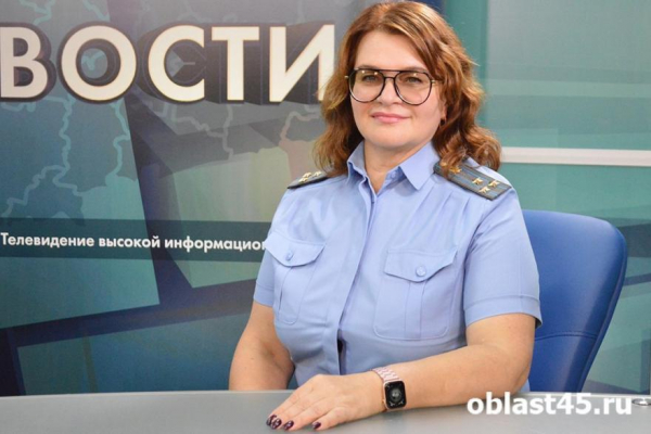 Экс-главу службы приставов Курганской области Ирину Уварову оставили в СИЗО