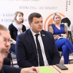 Вице-губернатор Андрей Алексеев обсудил с главами муниципалитетов Курганской области ключевые задачи развития региона
Вице-губернатор Андрей Алексеев обсудил с главами муниципалитетов Курганской области ключевые задачи развития региона